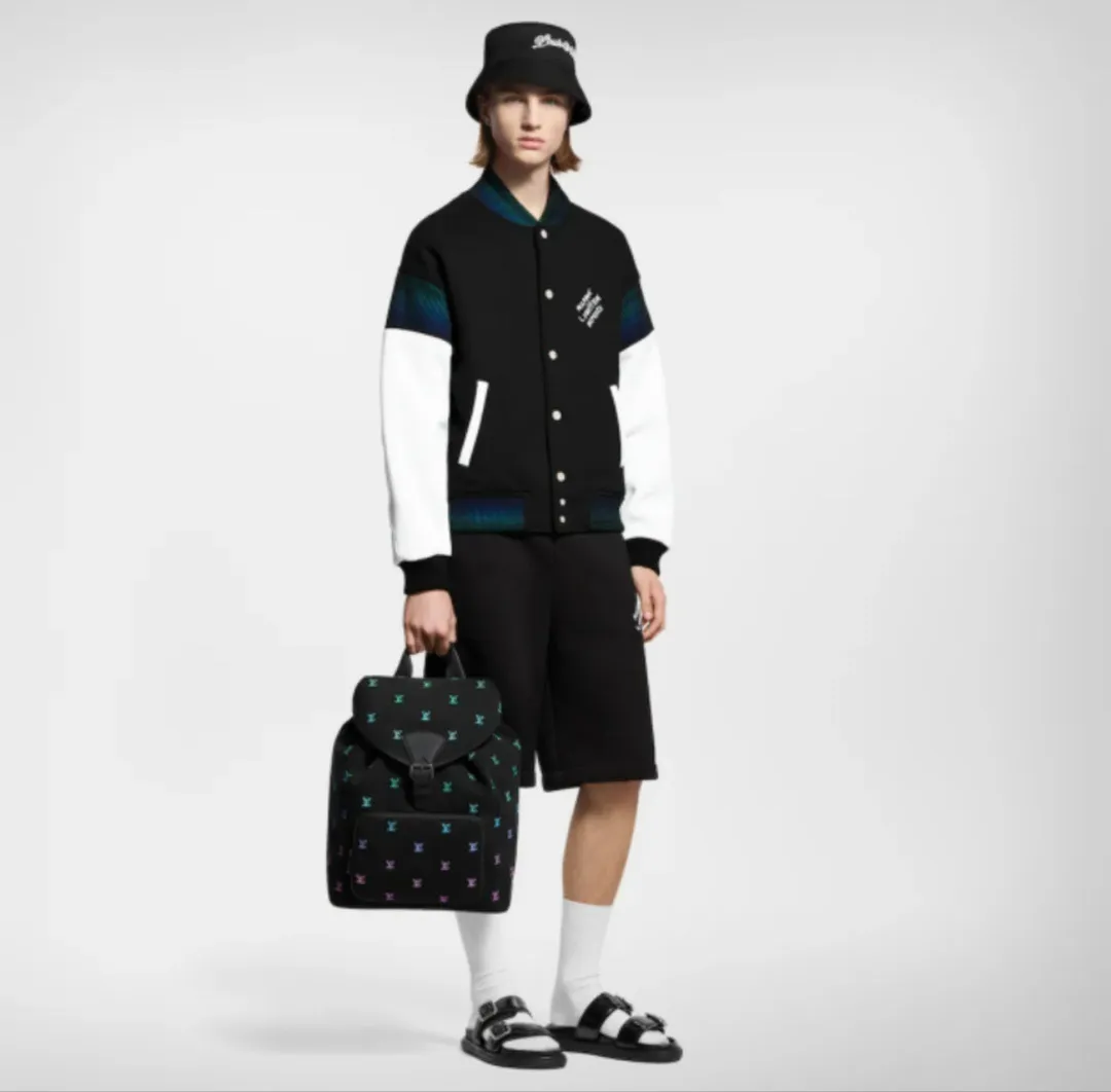 Louis Vuitton/